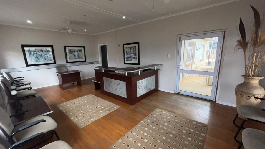 Bedroom Property for Sale in Jeffreys Bay Central Eastern Cape